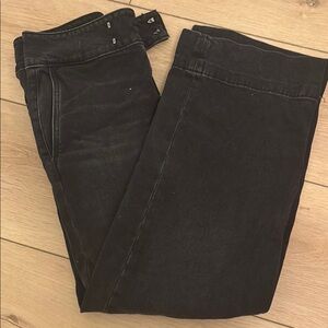 Women’s Express Black Jeans